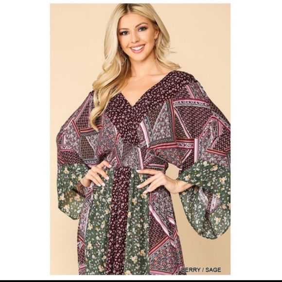 ***SOLD***FLORAL MIXED MAXI DRESS - Picture 5 of 5